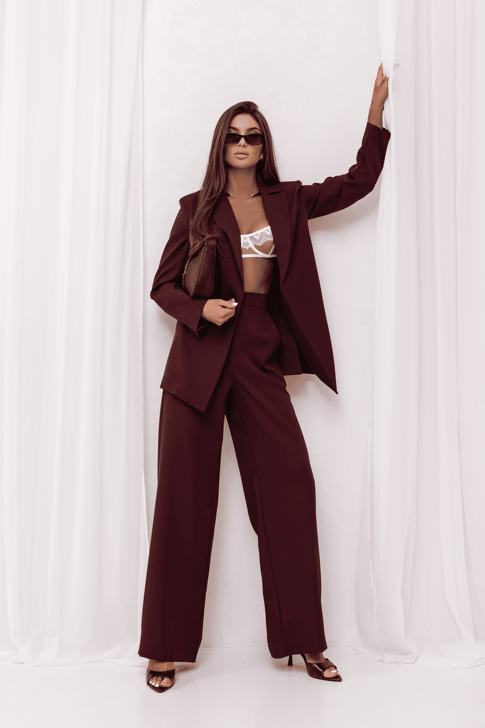 aa429197ee3871439cf866b73dad77ce